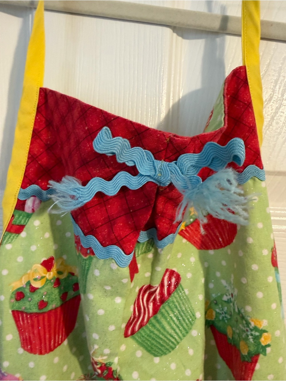 Handmade Apron - Picture 3 of 5